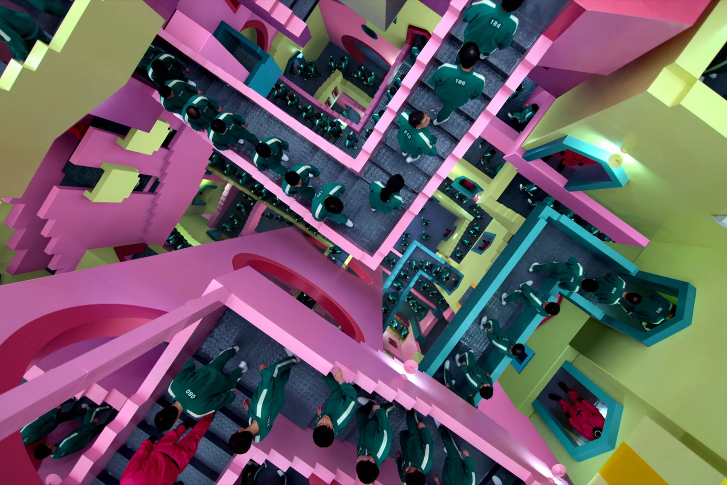 Maze-like hallway. Screenshot from the series. Courtesy of Netflix